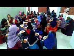 Pusat tahfiz yang mempunyai 120 orang pelajar dalam kalangan anak yatim dan fakir miskin itu beroperasi sebagai pusat rawatan amal serta menggunakan taktik licik menipu pihak berkuasa dan orang ramai untuk mengaut. Pusat Rawatan Amal Sg Petani Kedah Youtube