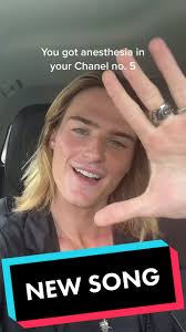 Does Luke from Viola Actually Sing