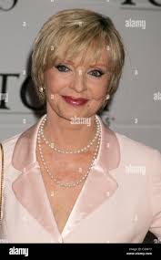 Nancy henderson hi-res stock photography and images