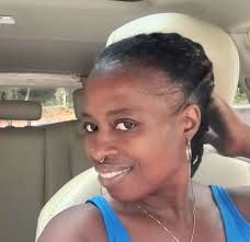 As hard as Jason tried, Lois wasn't a fan!😂