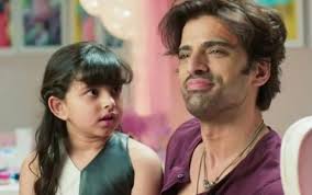 Kulfi Kumar Bajewala 7th January 2019 Written Episode Update Amyras New Year Party Plan Telly Gossip He is an indian actor who primarily works in tv serials and best known for his role of bharat in banoo main teri dulhann, and the lead role of samrat singh rathore in doli armaano ki. kulfi kumar bajewala 7th january 2019