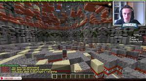 Find best minecraft 1.16.5 tnt run servers in the world for pc or pe and vote for your favourite. Minecraft Mini Game Tnt Run Run Or Die Youtube