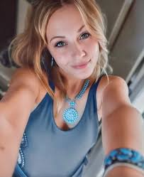 The Secret to Connecting Before You Even Say Hello Starts with You and…