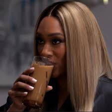 Kayla 👑♍ (@LilTiffany7)