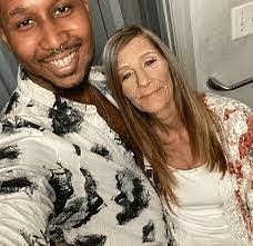 Shawn Wainscott's Instagram, Twitter & Facebook