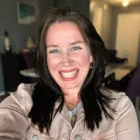 Elizabeth Maisonet's Instagram, Twitter & Facebook