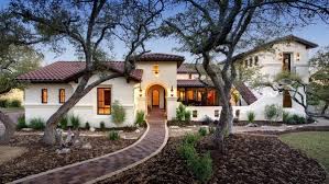Brushed gold accents and vintage gold faucets complete the look. Blending Two Traditions Spanish Hacienda And Contemporary Style By Geschke Group Hacienda Style Homes Spanish Style Homes Hacienda Style