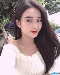 Lệ thanh & hoài bắc (trước 75); Hot Girl Ä'ao Thuy Vy