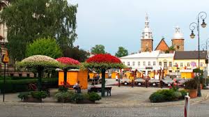 Punkt obsługi klienta mpk zmienia lokalizację. Piekne Miasto Nowy Sacz Rynek 2019 Youtube