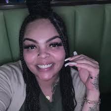 Aaron Giertz's Instagram, Twitter & Facebook