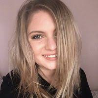 20 Bite-Sized Habits To Become A Happier Person