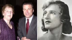 Carol Baldwin, founder of breast cancer research fund and matriarch of the  Baldwin family, dies at 92