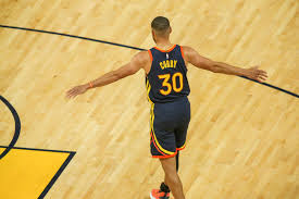 Pecinta basket di seluruh dunia kini sedang gempar melihat pertandingan warriors vs grizzlies. 5nexuk1p80to6m