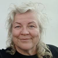 Beth Beloff's Instagram, Twitter & Facebook