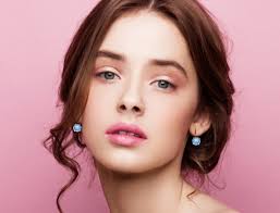 LINDA LIGHT SIAM CRYSTAL EARRINGS