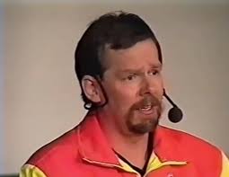 Okänt årtal (kan vara 1946). På bilden syns Helmer och Irma Andersson  längst till höger. Framför Irma finns Birgit Lindblom och framför henne  Stig Lindblom. I mitten, bakom flickorna med flätor, sitter