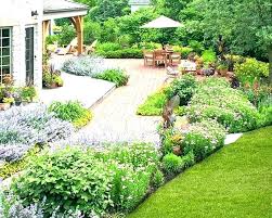 French Landscape Design Estate Landscaping Ideas Hill Country Landscape Design F French Country Garden Country Garden Landscaping Backyard Landscaping Designs