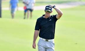 Un hecho histórico para el golf chileno se vivió hoy en detroit. Onlygolf Mito Pereira Tuvo Una Triste Buena Ronda Y Se Despide Del Wichita Open