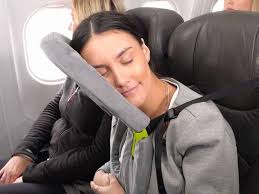 Do this in the spot you want to sleep so that you don't have to move out of the proper position, which may increase your risk of neck pain. 13 Highly Comfortable And Unique Travel Pillows For Travelers Thingsidesire