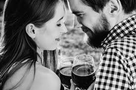 Il est difficile de dire adieu quand on veut rester, compliqué de rire quand on veut pleurer, mais le plus terrible est de devoir mon amour sms bonjour mon amour texto bonjour, bonjour mon cœur, bonjour mon amour, bonjour chéri, bonjour chérie, message mignon pour dire. Comment Dire A Quelqu Un Qu On L Aime Sans Dire Je T Aime Parler D Amour