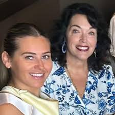 Ferry to Capri: Buy Now or Wait?