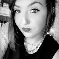 100+ profils pour “Vicki”