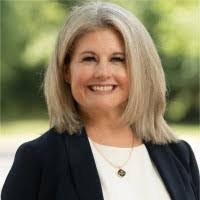 Kristi Fowler's Instagram, Twitter & Facebook