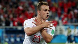 Estimated hair density on the hairline: Champions League Xherdan Shaqiri Left Out For Liverpool S Trip To Belgrade Sports German Football And Major International Sports News Dw 06 11 2018