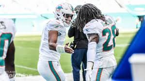 Tickets, tours, hours, address, dolphin world reviews: Can The Dolphins Catch The Bills For The Division Miami Dolphins