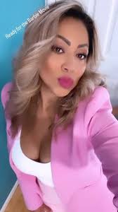 Elsa Reeves (@pilot.elsa) • Instagram photos and videos