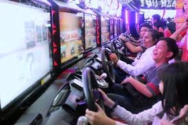 #ecurve amirul is the best waiter i've ever met.very polite guy and attentive to the customer needs. A Fun Day Out For Orphans At Ecurve Citizens Journal Malaysia