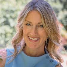 Molly Cartwright's Instagram, Twitter & Facebook