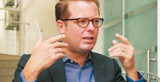 Thomas Field Jr.: «Usaid armó a milicia campesina para matar a líderes  mineros»