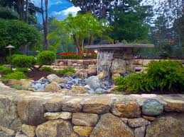 At weston we also offer a full range of weston landscape maintenance services, both commerical landscape and residential landscape maintenance services. Shady Tree Lanscaping