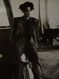 Cindy crawford attends the angels by russell james book launch and exhibit hosted by cindy crawford and candice swanepoel at stephan weiss studio on september 6, 2018 in new york city. Love This Pic Of Cindy Crawford With Short Hair 1984 Shot For Vogue Italia Cindy Crawford Model Pictures Cover Model