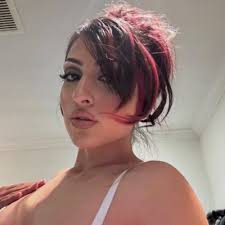 Jordan Rivas (@JordanRivas21)