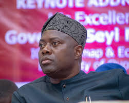 Even the palace of the asigangan of igangan land, oba adewuyi olaoye, was not spared, according to accounts, and the monarch was carried away by the bandits. Igangan Crisis Makinde Sues For Peace Calm As Cp Govt Officials Comb Trouble Spots Frank Talk Education News Blog