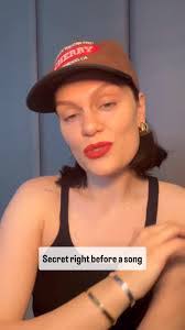 Celina Keith's Instagram, Twitter & Facebook