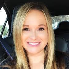 Kathryn Rummel's Instagram, Twitter & Facebook