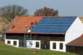 Cantitatea de energie solara ce se rasfrange pe acoperisul unei case este mai mare decat toata. Panouri Fotovoltaice Panouri Solare Termice Si Panouri Fotovoltaice