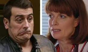 Caroline even had two guest appearances in corrie in 2015, starring as a consultant. Coronation Street S Peter Barlow Set For Shock Affair Twist As Wife Joins Itv Cast Tv Radio Showbiz Tv Express Co Uk