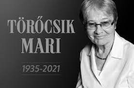 A nemzet színészének budapesten és velemben is volt ingatlanja, de élete utolsó felében már a vas megyei településen tartózkodott. Elhunyt Torocsik Mari Nemzeti Szinhaz