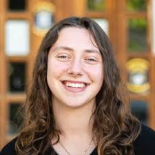 I am incredibly excited to share that I've been elected 2024 co-Editor in  Chief of The Michigan Daily alongside the brilliant Dana Elobaid. I am so  grateful for the opportunity to lead