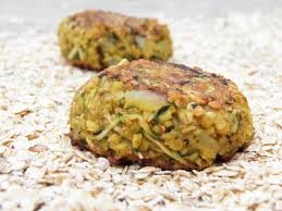 Les gastronomes optant pour ce style d'alimentation pouvant consommer des produits laitiers, du miel et. Galettes De Flocons D Avoine Oignons Et Courgettes Cocotte Et Biscotte