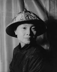 List of gay, lesbian or bisexual people: Sj–Sz