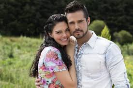 Univision S Muchacha Italiana Viene A Casarse Telenovelas Best Tv Couples Tv Couples
