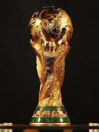 Da kann man auch den original wm pokal (weltmeister deutschland) bestaunen. Wm Pokal Geht Am Fusse Der Christus Statue In Rio Auf Reisen Dfb Deutscher Fussball Bund E V