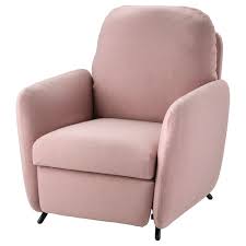 Einrichtungsidee Fur Ein Wohnzimmer In Braun Rosa Ikea In 2020 Fernsehsessel Sessel Armlehnen