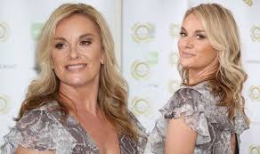 Tamzin outhwaite (born 5 november 1970), is an english actress, best known for her portrayal of melanie owen in the british soap opera eastenders. Tamzin Outhwaite Health I Was Almost Crying In Pain Eastenders Star S Metatarsal Injury Express Co Uk