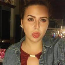 Claudia Mattson (@claudiamattson_)